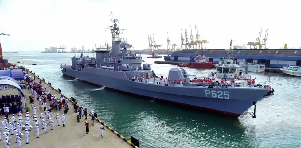 
        Ex-PLAN frigate
        Tongling
        , which was formally handed over to the SLN on 5 June, arrived at the Sri Lankan port of Colombo on 8 July.
       (Sri Lanka Navy)