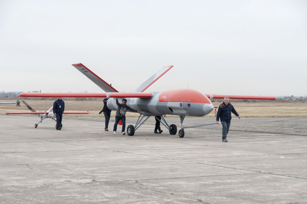 A full-scale mock-up of the FAA’s Vigía 2B UAV. (Santiago Rivas)