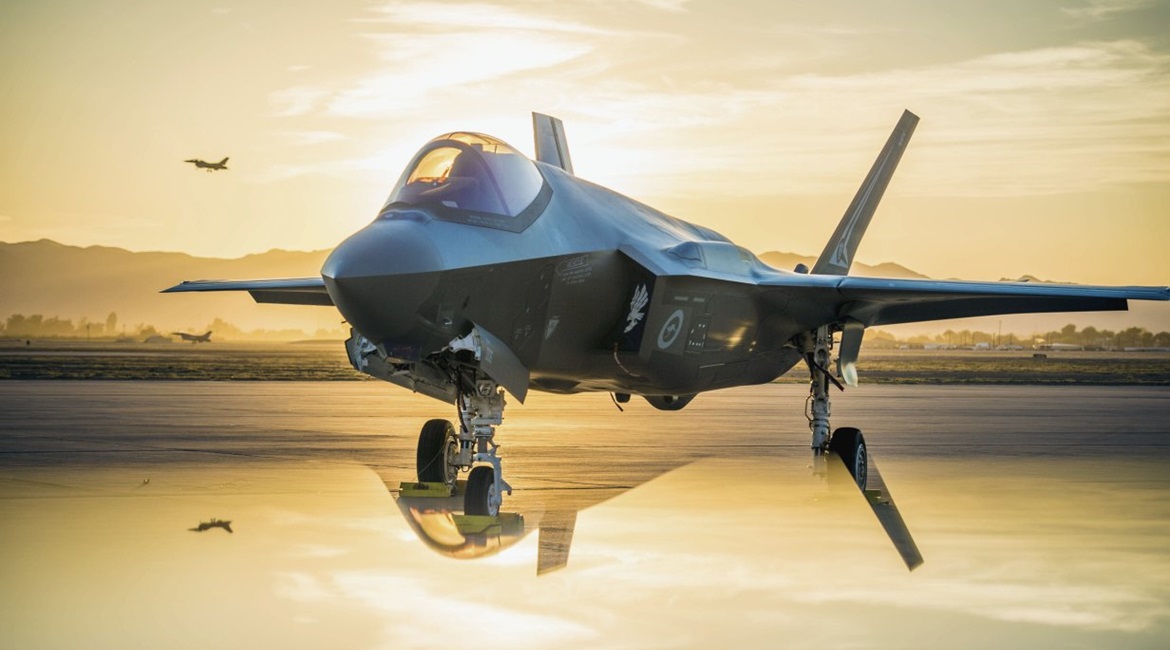 The Australian Department of Defence and Lockheed Martin Australia have agreed to consolidate logistics support for the F-35 under a single contract.