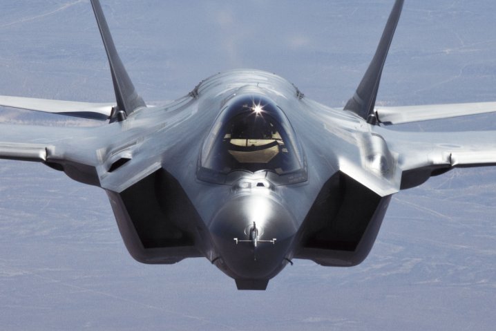 Australia and the US have said they are looking to deepen supply chain links on major military projects such as the Lockheed Martin F-35 Joint Strike Fighter programme. (Lockheed Martin)