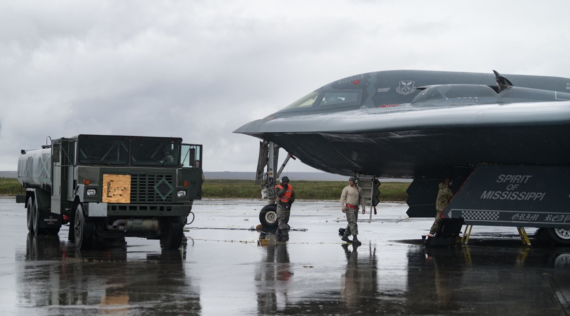 A US Air Force B-2 'hot-pit' refuelling after landing in Iceland for the first time on 28 August.