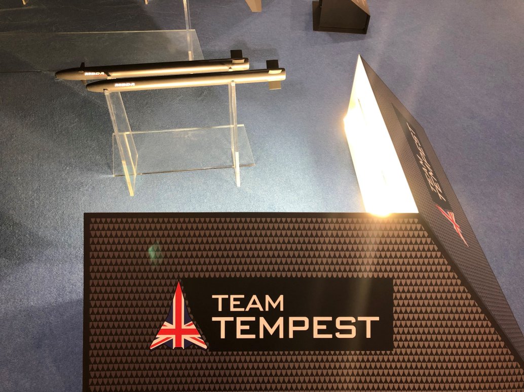 Team Tempest micromissile weapons concepts – front: HK-DAS; behind: Ground Attack (MBDA)