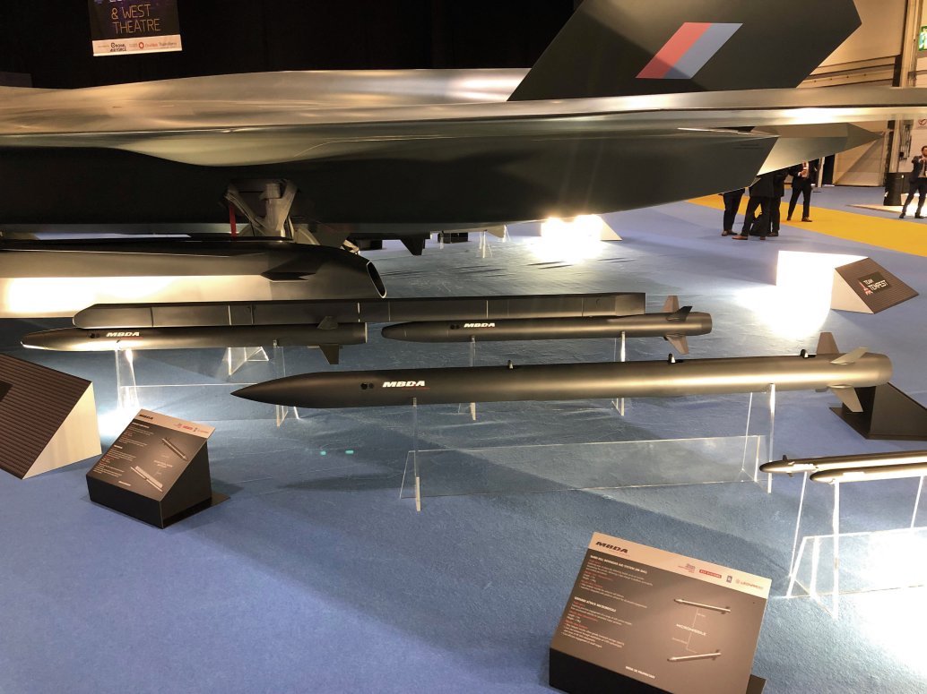 Team Tempest WVRAAM weapons concepts – foreground: Increased Calibre WVRAAM; behind: WVRAAM twin pack (MBDA)