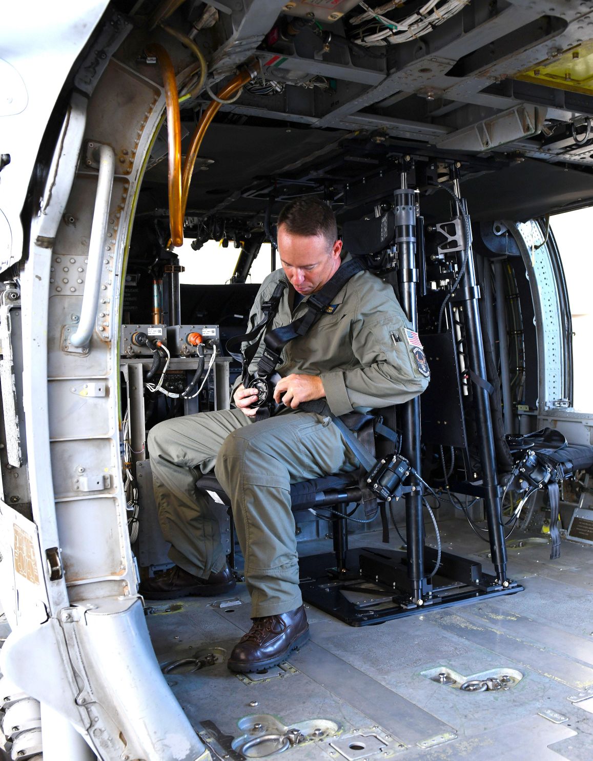 The US Navy delivered, installed, and demonstrated the first two redesigned Sikorsky MH-60S Knighthawk gunner seats on 24–25 September 2019. The MH-60S gunner seat redesign has adjustable lumbar support, height adjustments, and energy absorbers with selectable weight profile integrated into the seat. (US Navy)