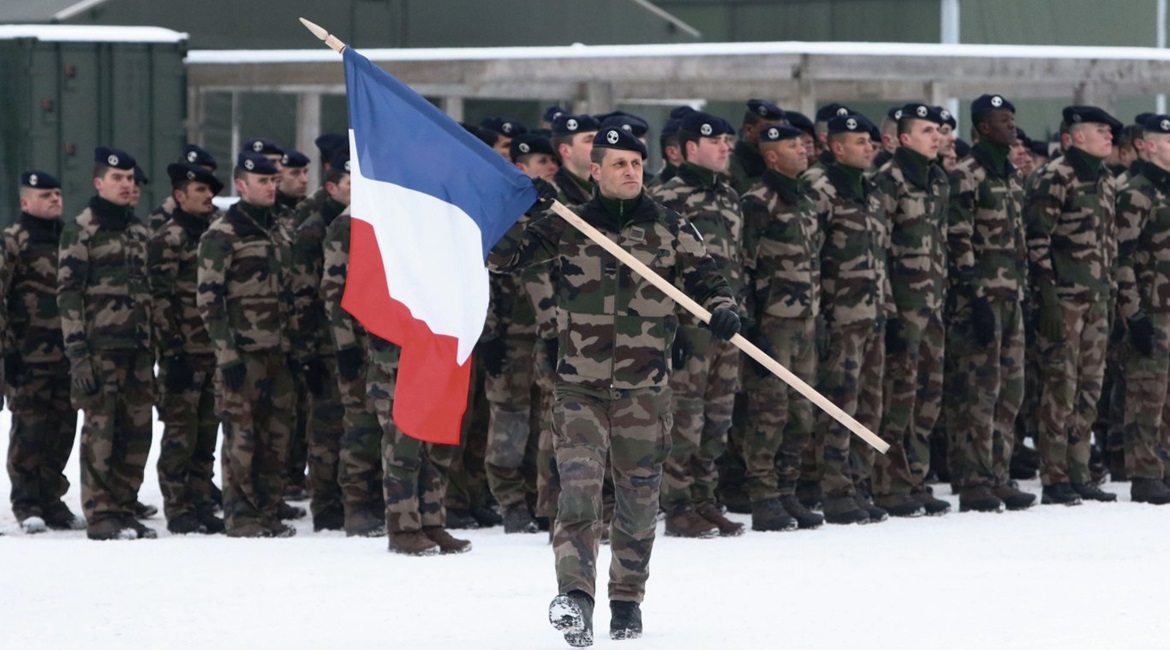 The Franco-German Defence and Security Council expressed "firm commitment" to the NATO eFP, with France planning to return to the German-led NATO battlegroup in Lithuania in 2020 (photo of the 2018 deployment to the country).