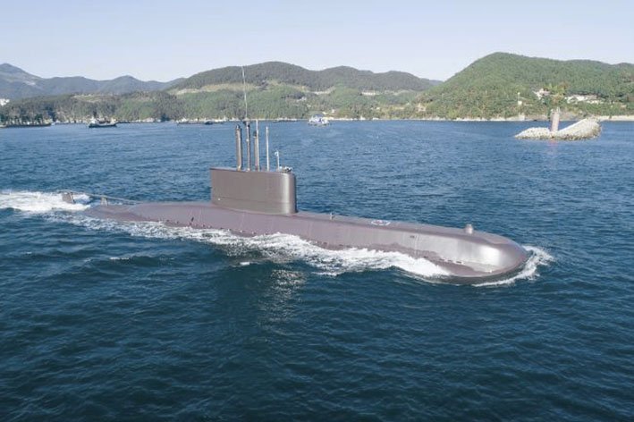 
        Chang Bogo-class submarine
        Lee Eok Gi
        was handed over to the RoKN on 31 October after undergoing a two-year-long upgrade programme.
       (South Korean MND)