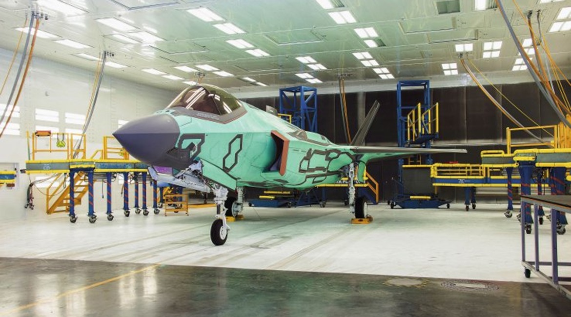 A US lawmaker believes F-35 prime contractor Lockheed Martin has had too much power in the programme's 20 year history.
