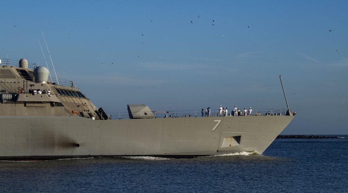 The Freedom-variant Littoral Combat Ship USS 
        
         (LCS 7) departs Naval Station Mayport, Florida.