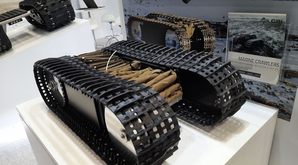 The Sea Otter Marine Crawler unmanned amphibious vehicle was showcased by CSI at DSEI Japan 2019. The platform is stated to have a drag-and-carry capacity of 158 kg.