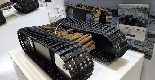 The Sea Otter Marine Crawler unmanned amphibious vehicle was showcased by CSI at DSEI Japan 2019. The platform is stated to have a drag-and-carry capacity of 158 kg.