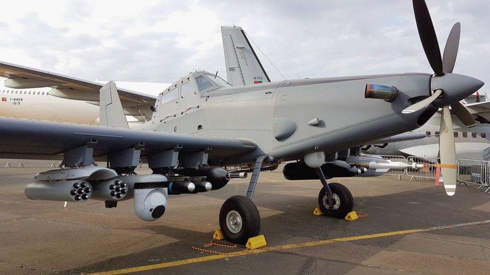 The L3 Technologies-Air Tractor AT-802L Longsword. Air Tractor is protesting the US Air Force's light attack aircraft procurement. (IHS Markit/Gareth Jennings)