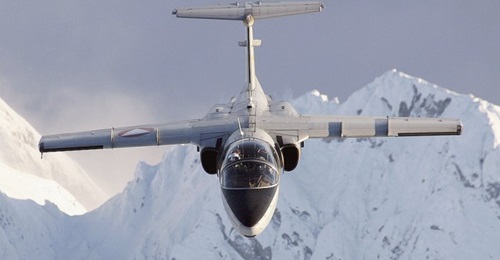 While Austria's Saab 105s may have been grounded and have little service life left, fixing their cracking-bolt issue is going to be cheaper than policing Austria's airspace with only Eurofighters, according to AAF sources.