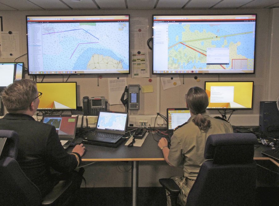 
        SitaWare 6.7 was installed on HDMS
        Thetis
        to support its flagship tasking for SNMCMG1. SitaWare 6.10, released in January 2020, includes a maritime add-on module.
       (Richard Scott/NAVYPIX)