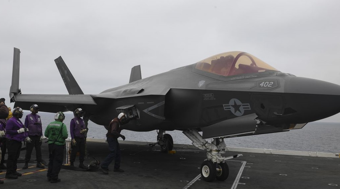 The CBO said in a new report that the USN could save about USD17 billion over the first 448 aircraft if it buys F-35Cs (pictured) to replace its Super Hornets instead of developing a new fighter.