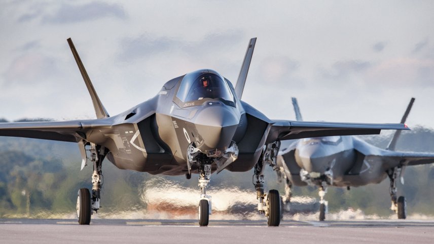 The F-35’s DAS housing is seen forward of the front undercarriage doors. The UK is to fall into line with its programme partners in equipping its aircraft with a new DAS system from 2023. (Crown Copyright)