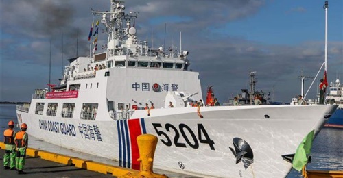 A CCG Type 718B patrol ship was welcomed in Philippines with a ceremony on 14 January, marking the start of the first ever official visit by a CCG vessel to the Southeast Asian country.