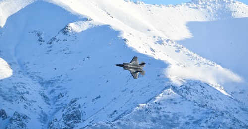 A F-35A flies over Hill Air Force Base in Utah during a demonstration practice on 10 Jan 2020. The Pentagon is replacing the F-35's troubled ALIS with a new system called the ODIN.