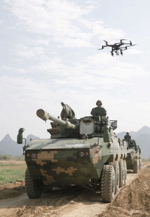 An image showing Harwar’s Zhanfu (Tomahawk) H16-V12 UAV hovering over a PLA Ground Force ZBD-09 wheeled self-propelled gun at an undisclosed location: an indication that the UAV is either being trialled by or already in service with the PLA. (Harwar)