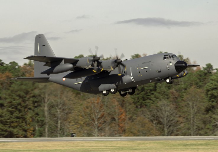 The second of two KC-130Js and the last of four new Hercules for the French Air Force were handed over to service officials at the Marietta production facility in the United States on 4 February. (Lockheed Martin)