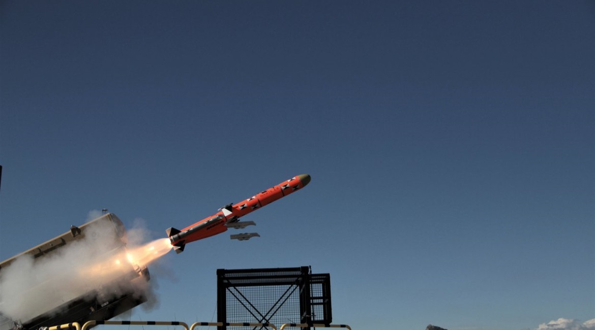 MBDA conducted the first end-to-end testing of the Marte ER ASuW missile at the Italian Ministry of Defence PISQ test range in Sardinia in February. The test was the second of three planned firings.