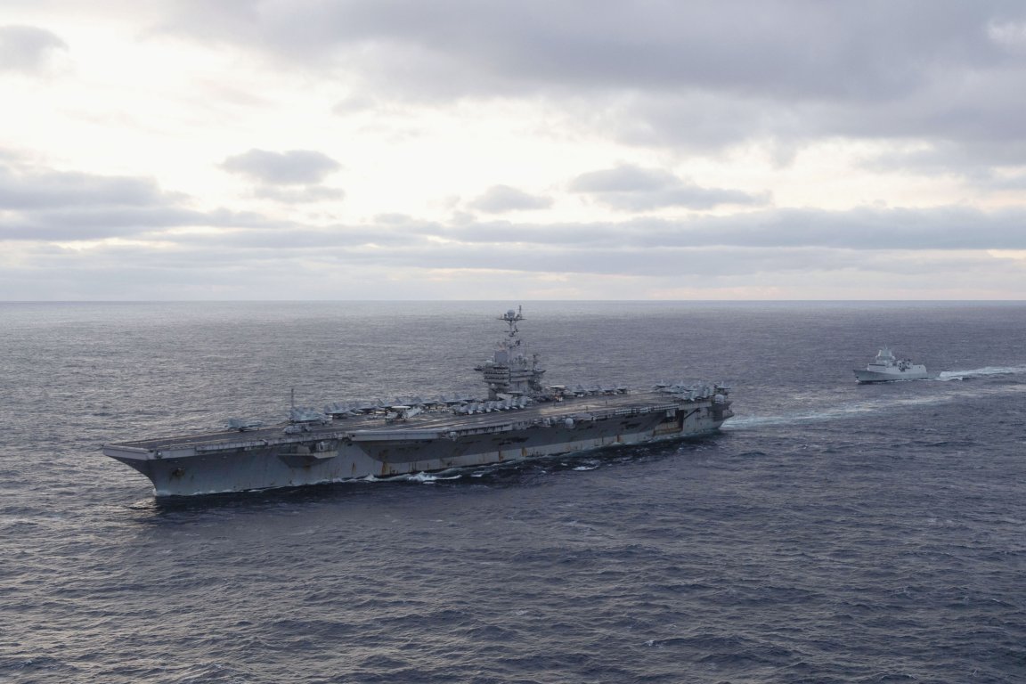 
        The US Navy had planned for an early decommissioning of the USS 
        Harry S. Truman
         (CVN 75). Now the service intends to refuel the aircraft carrier.
       (US Navy)