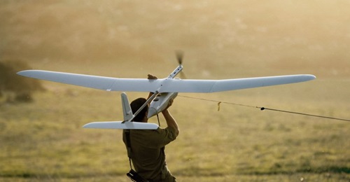 The USMC's LR/LE requirement of 20 km/4 h is in the range of the Elbit Systems Skylark I/II (20-40 km/4 h).