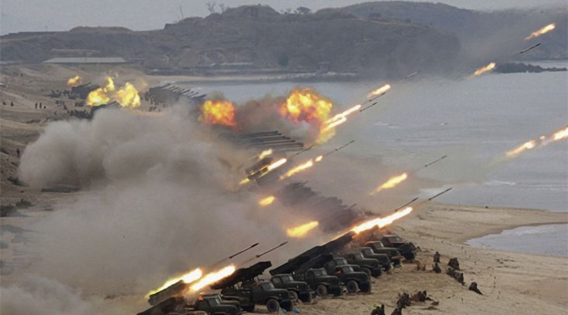 The North Korean military began carrying out on 28 February what it described as “joint strike drills” that were inspected by North Korean leader Kim Jong-un.