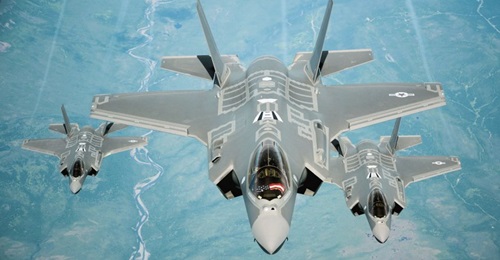The Pentagon faces tough odds in getting F-35 prime contractor Lockheed Martin to give up some data, but it is not impossible because companies often claim rights to data that is naturally the government's.
