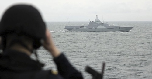 The Swedish and Finnish navies commanded each others' ships during a joint maritime situational awareness exercise in the Baltic Sea on 2-8 March (photo of Sweden's HMS 
        
         seen from Finland's FNS 
        
        ).