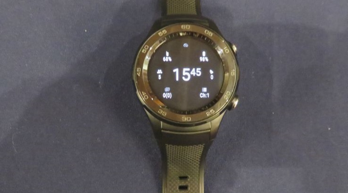 The Thales Smartwatch concept demonstrator revealed at the SMi Future Soldier Technology conference in March 2020, showing the initial screen with battery level and connectivity indicators.