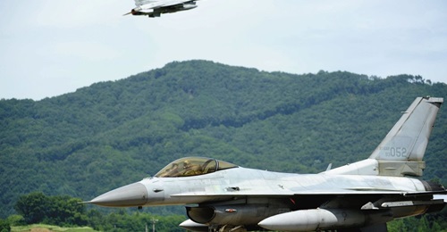 The RoKAF is looking to equip its KF-16s with new identification friend or foe (IFF) and datalink systems as part of a wider upgrade.