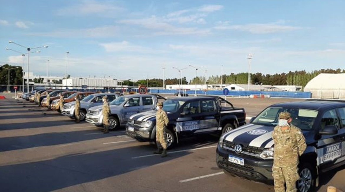 Volkswagen Argentina has loaned 70 Amarok pick-ups to the Argentine Army for use on relief operations during the Covid-19 pandemic.