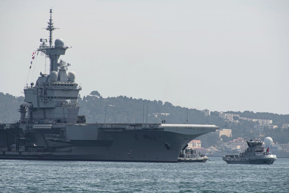 
        The French Navy’s aircraft carrier
        Charles de Gaulle
        returned to Toulon, its home port, on 12 April 2020, 10 days earlier than planned after 50 sailors on board were diagnosed with Covid-19.
       (Marine Nationale)