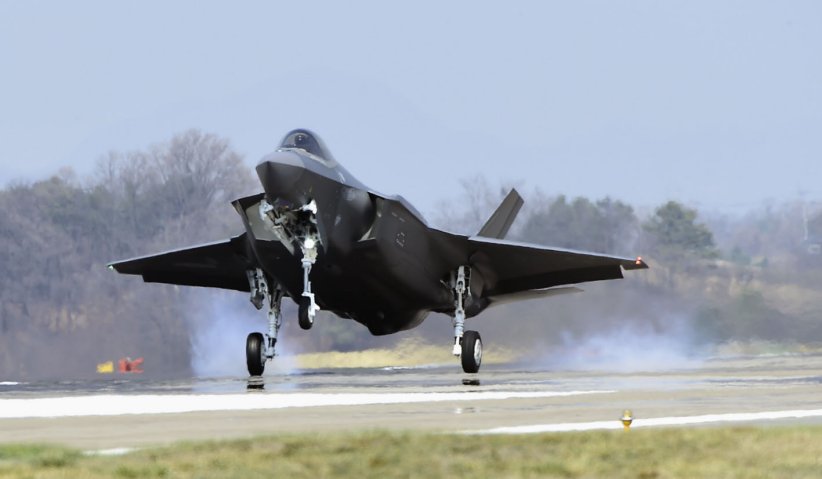 South Korea has signalled that it will look to postpone payments for platforms including the Lockheed Martin F-35 fighter aircraft (pictured) in response to the economic impact of Covid-19. (DAPA)
