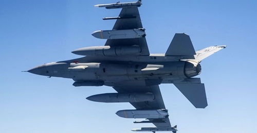 An OFP M7.2+ standard F-16 undergoing pre-release flight trials. The USAF plans to roll out the upgrade to more than 600 of its F-16 aircraft.