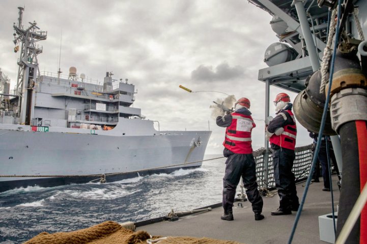 
        HMS
        Kent
        practising replenishment at sea with the USNS
        Supply. (Royal Navy/Crown copyright)