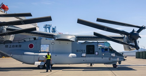 The USMC released images on 8 May showing the arrival in Japan of the first two MV-22B Osprey tiltrotor aircraft on order for the JGSDF.