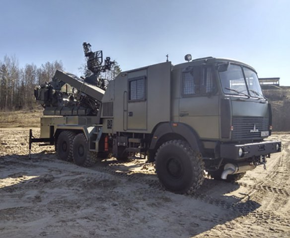 The modernised 9K33 (SA-8 ‘Gecko’) variant of the Osa ground-to-air missile system developed by Belarus features a new transport-erector-launcher (TEL) vehicle, based on a MAZ-6317 truck chassis that is designated 9A33-2B.