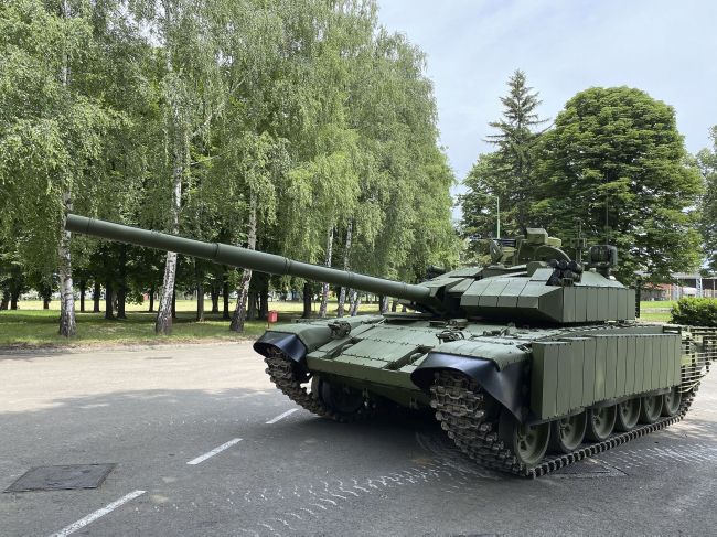 The Serbian Army unveiled the upgraded M-84 AS1 tank on 8 June. (Serbian MoD)