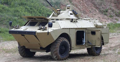 BRDM-2MB during a demonstration at a range in Ruza near Moscow.