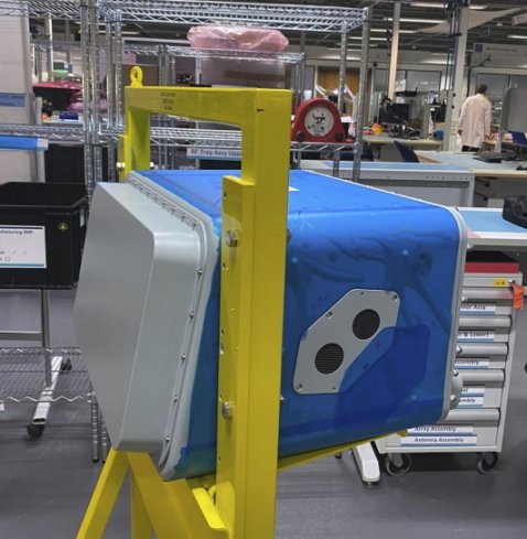 The new compact antenna housing for Vigile D reduces size, weight, and power requirements by more than 50% compared with the version 1 system.