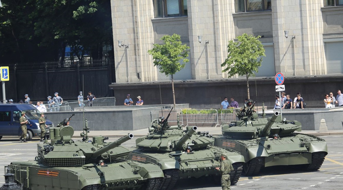 A trio of Russia's MBTs participated in the Victory Day parade in Moscow on 24 June: the T-90M Proryv (Breakthrough) tank (left), the T-72B3M obr. 2016 (centre), and the T-80BVM (right).