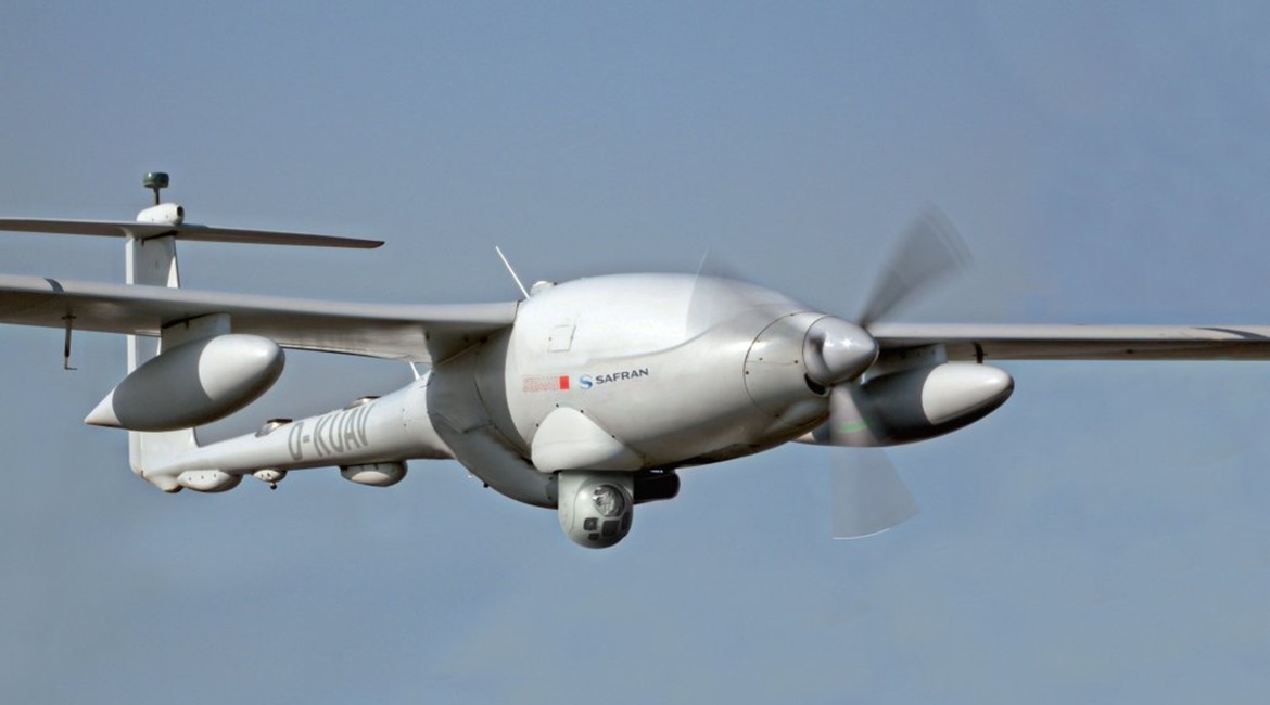 The DGA awarded Safran Electronics & Defense a risk-reduction contract in late 2019 to integrate Thales Acüleüs 68 mm induction rockets into its Patroller UAV.