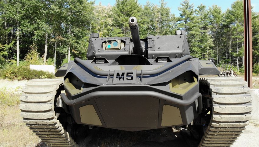 The Ripsaw M5 is pictured here with the MCT-30. Previously, the US Army had selected the vehicle to be the RCV-M prototype and has now decided that the MCT-30 will also be used.  (Textron)