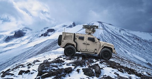The US Army recently awarded Oshkosh with a USD127 million JLTV contract. Above is a JLTV outfitted with a short-range air defense system.