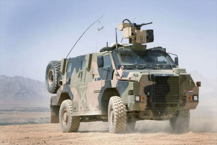 A Royal Netherlands Army Bushmaster vehicle in Afghanistan fitted with an R400 RWS from Australian company EOS. Canberra announced on 2 July that it will acquire 251 RWSs from EOS for fitment on to the Australian Army’s Bushmaster and Hawkei vehicles. (Royal Netherlands Army)
