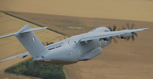 An A400M, photographed during the Bastille Day rehearsals in Orléans on 30 June, will fly over Paris on 14 July.