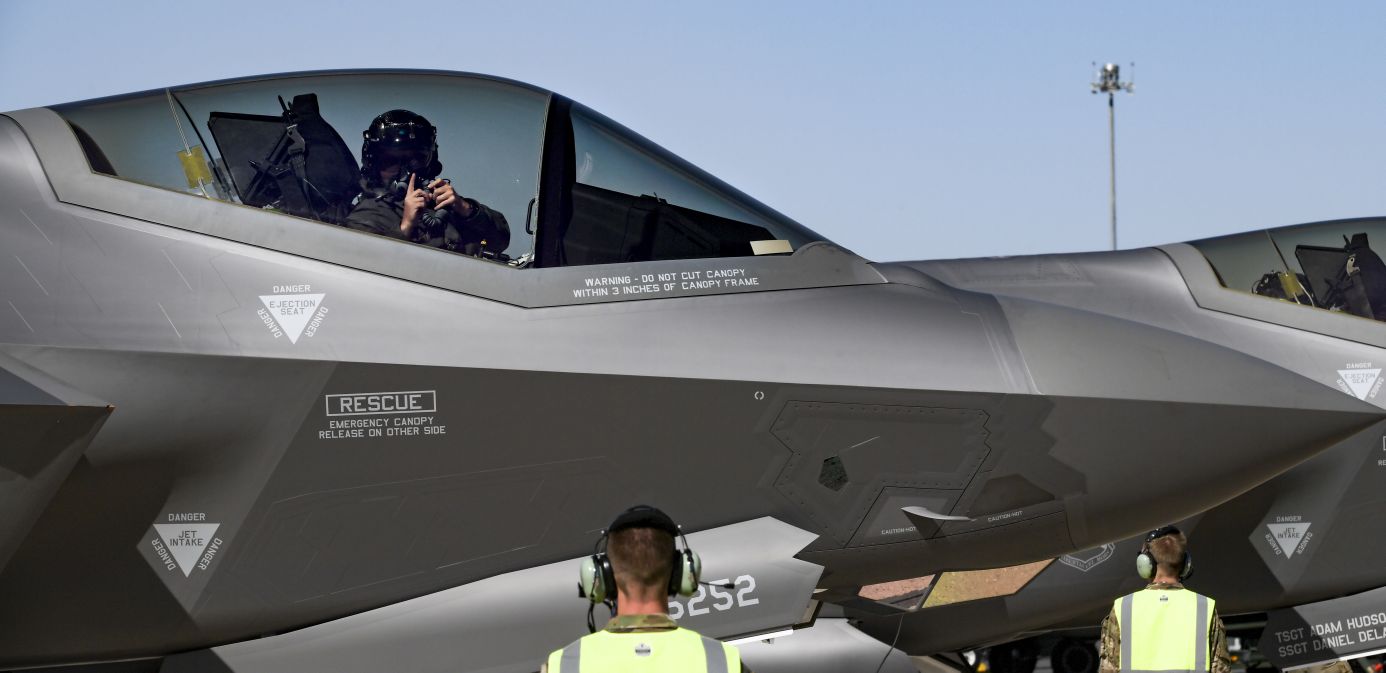 An F-35A pilot assigned to the 388th Fighter Wing prepares for take-off on 10 June 2019 at Los Llanos Air Base, Spain. F-35 prime contractor Lockheed Martin is willing to settle with the Pentagon over money that the armed services spent managing aircraft spare parts that were not ready for issue or installation. (US Navy)