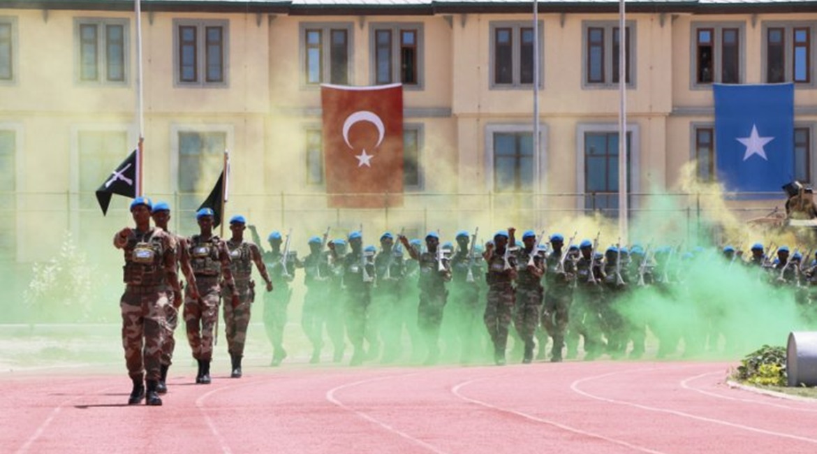 The fourth SNA battalion to be trained by Turkey marches during its graduation ceremony at the Turksom facility in Mogadishu 5 March.