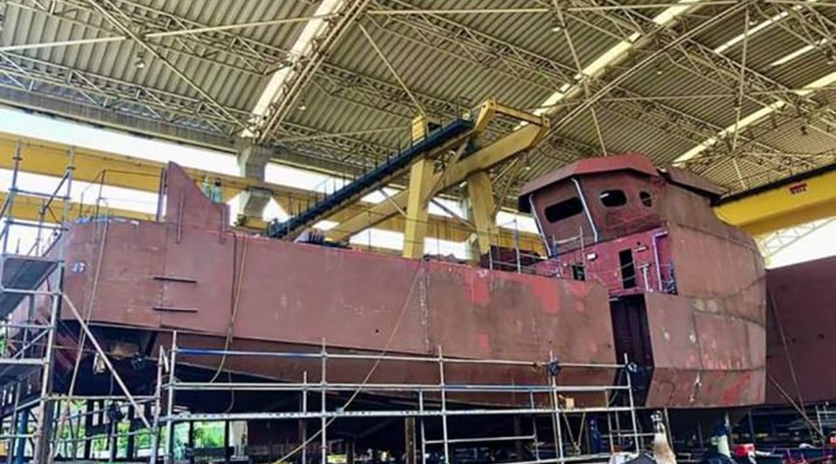 Despite difficulties posed by the Covid-19 pandemic, COTECMAR expects to launch and deliver the new buoy tender vessel to the Colombian Navy in December 2020.